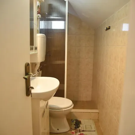 Paris Night Private Parking Apartment