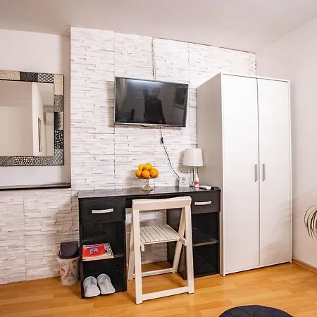 Paris Night Private Parking